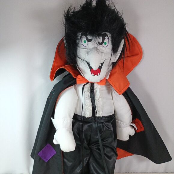 Vtg 1992 TL Toys Dracula Doll 21" Plush Nylon Vampire Count Halloween Decor - Picture 3 of 16